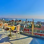 Отель Nayla Palace Стамбул