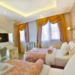 Nayla Palace Отель Стамбул