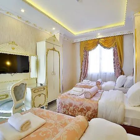 Nayla Palace